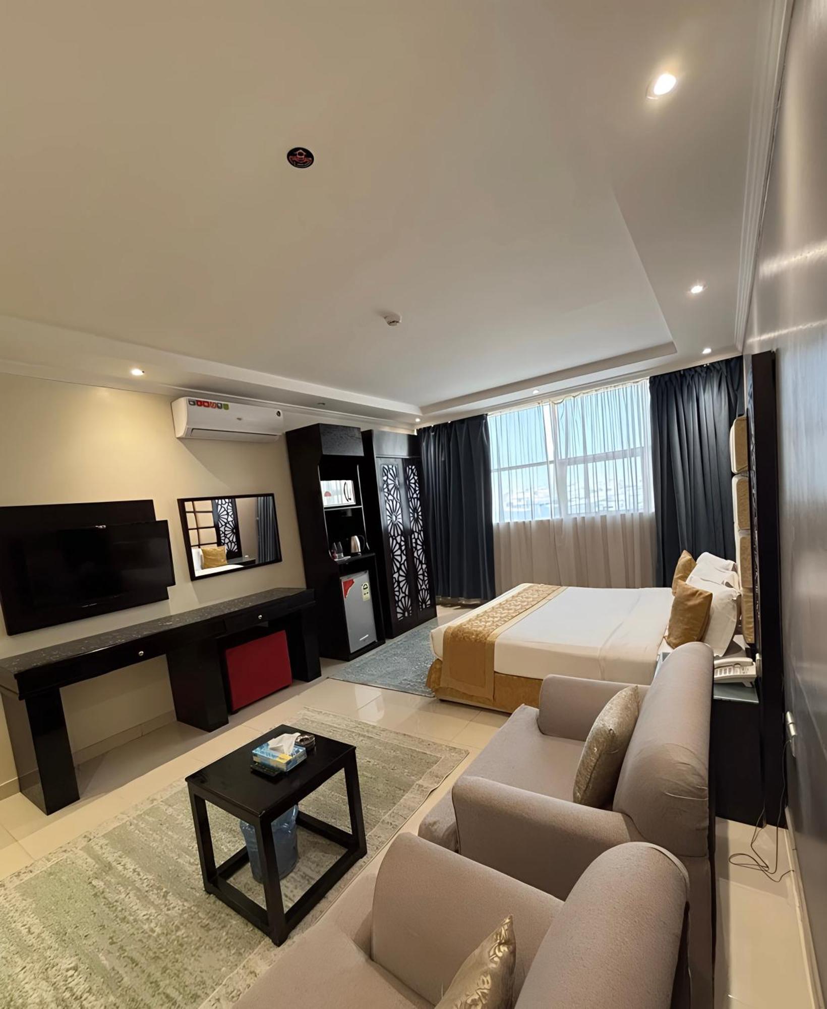 Al Lord Hotel Abu Qa'ar Экстерьер фото